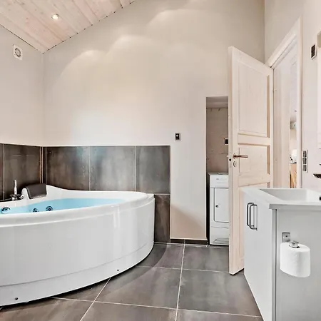 In With Wifi Hébergement de vacances